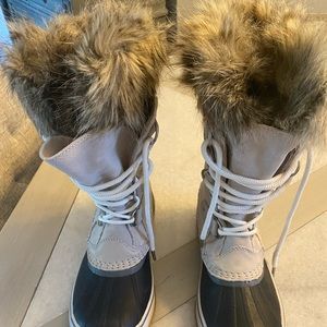 Sorel Joan of Artic Fur Boots -Dark Stone Sea Salt
